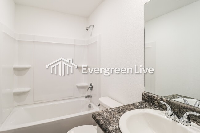 Building Photo - 113 Terrence Dr