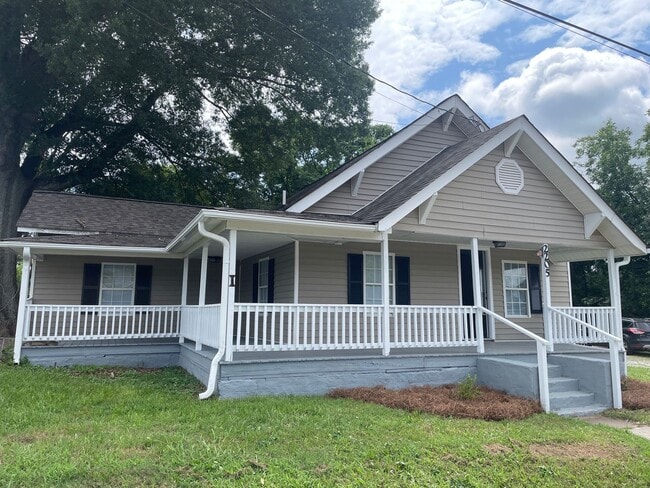 Primary Photo - 2205 Cole Rd