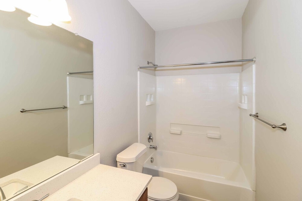 Building Photo - 904 Starling Ln