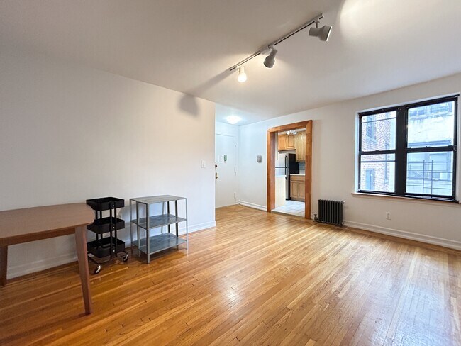 Floorplan - 183 Pinehurst Avenue