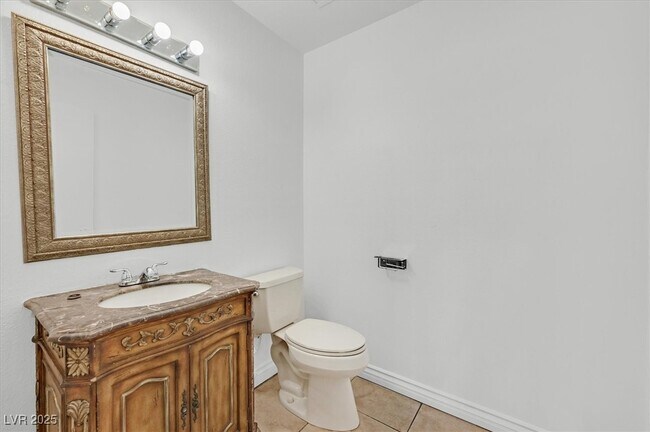 Building Photo - 4474 Buena Vista Dr