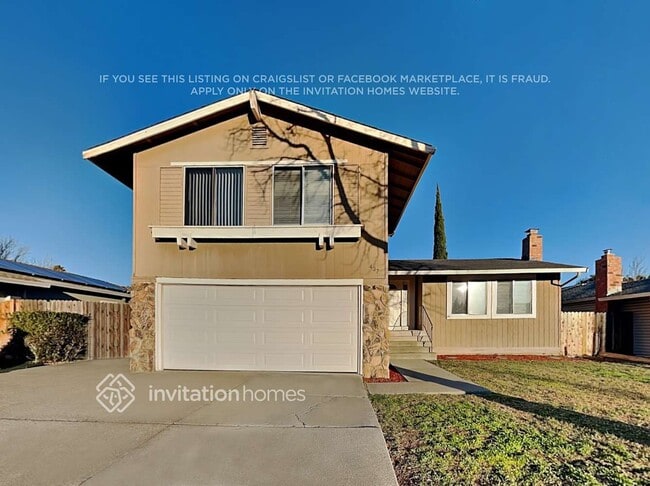 Building Photo - 437 Royal Oaks Dr