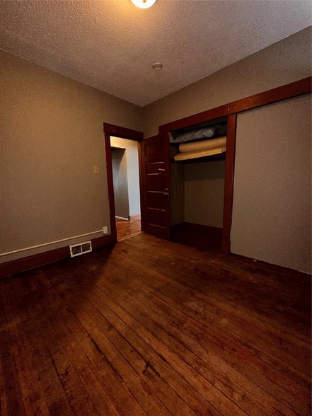 Building Photo - 1148 36th St