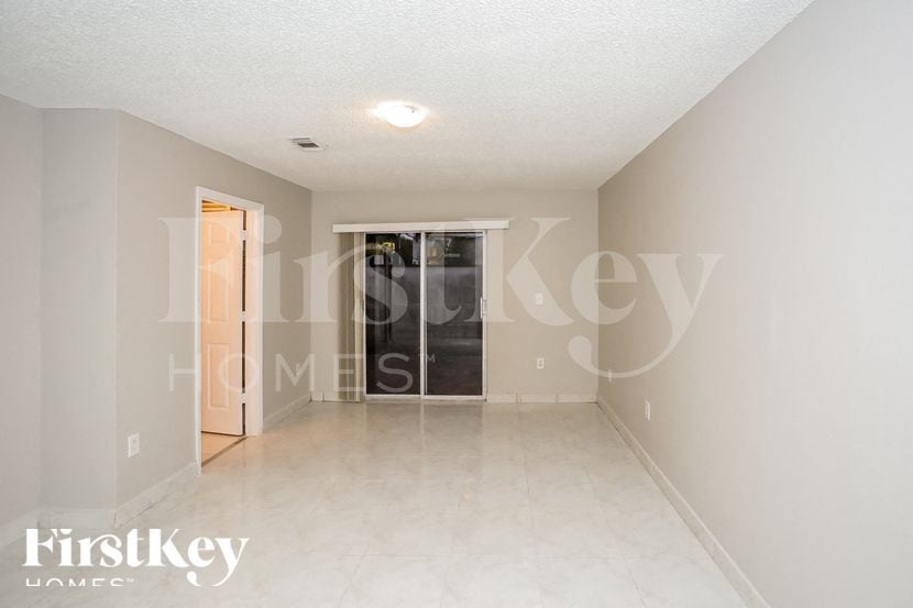 Building Photo - 13710 SW 181st Terrace