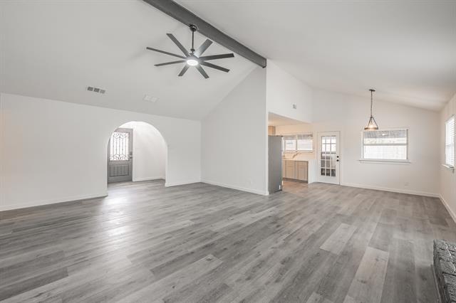 Building Photo - 8409 Glenann Dr