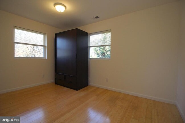 Building Photo - 2129 Grayson Pl