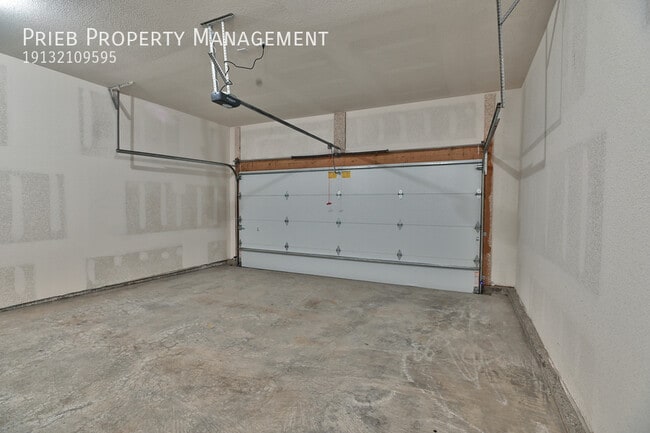 Building Photo - 8791 Findley St