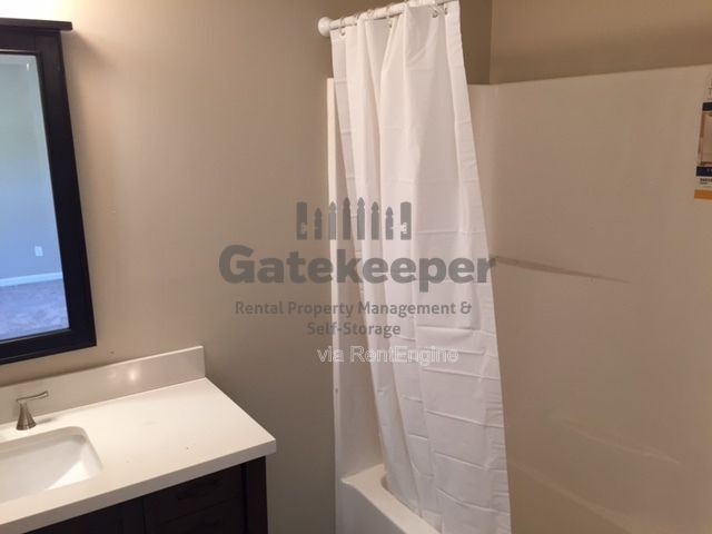 Building Photo - 108 Grenoble Rd