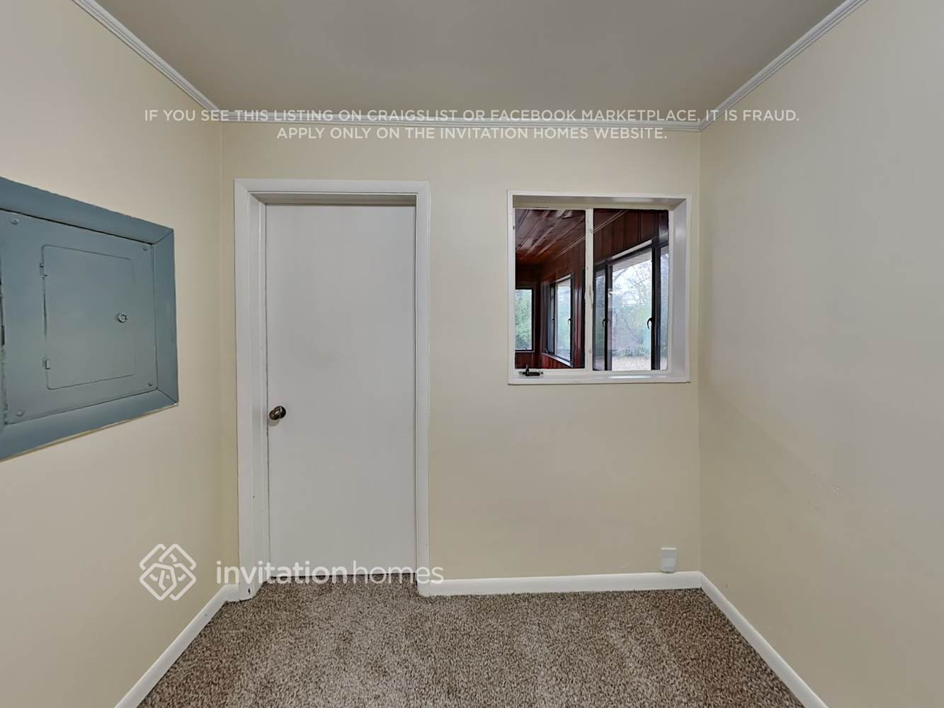 Building Photo - 113 Nashua St