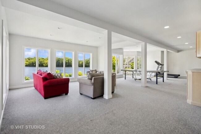 Building Photo - 13161 Wood Duck Dr