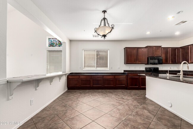 Building Photo - 13231 W Creosote Dr