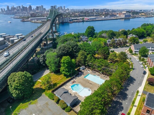 Building Photo - 30 Breakwater Cove