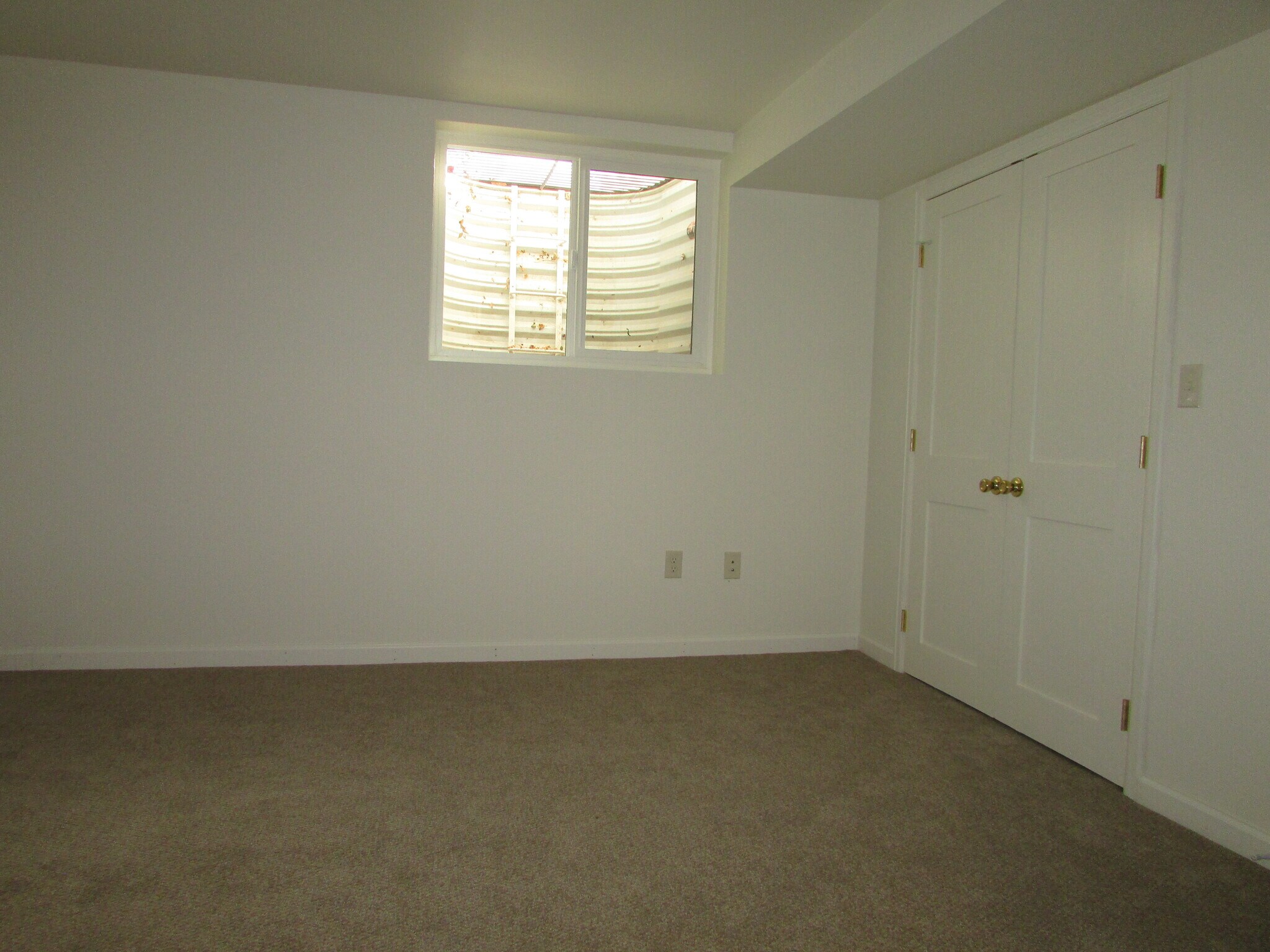 Building Photo - 1219 Kirkwood Dr