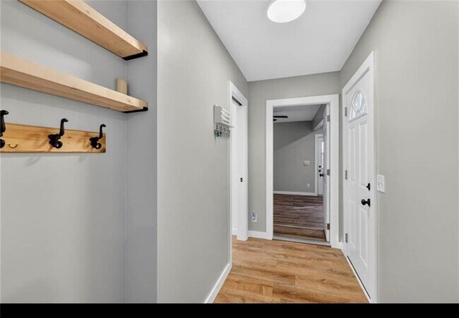 Building Photo - 2329 Reynolds St