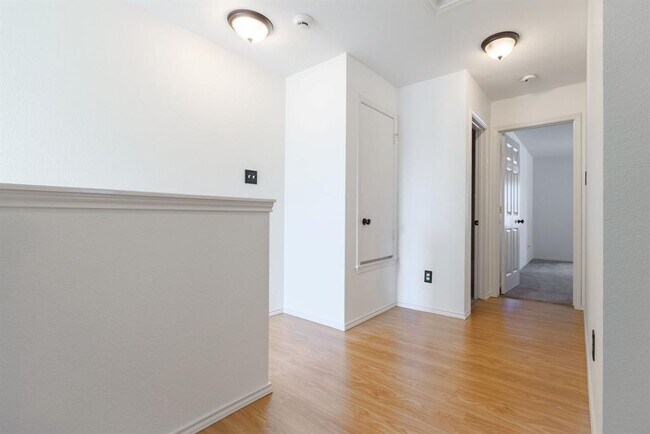 Building Photo - 14525 Harris Ridge Blvd