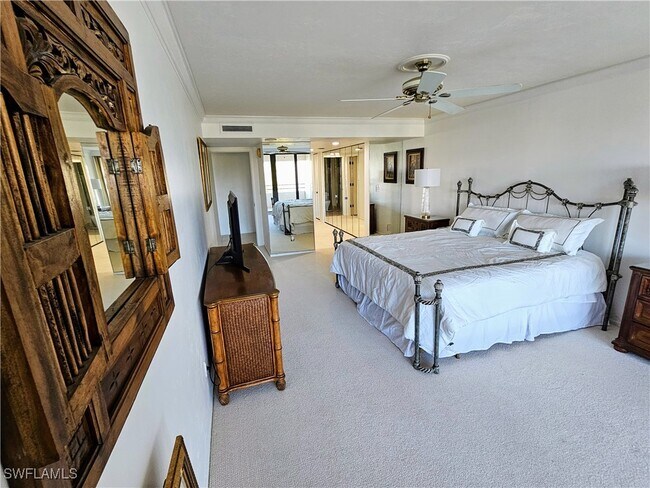 Building Photo - 5260 S Landings Dr