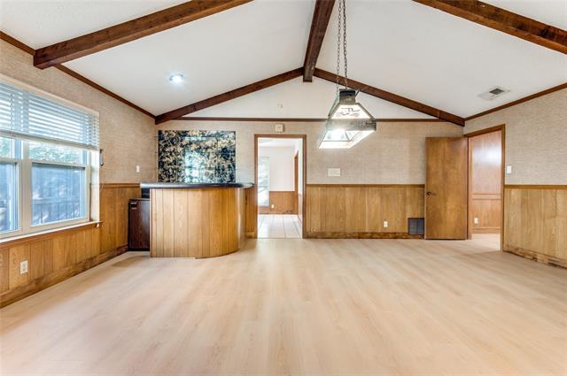 Building Photo - 2805 Staffordshire Dr