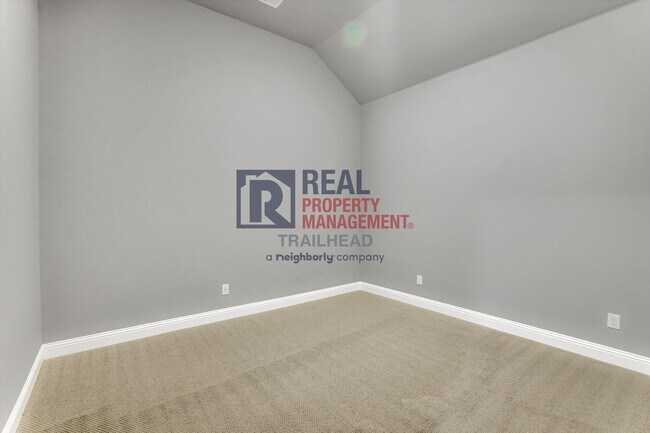 Building Photo - Spacious Home with Office & Media Room in Tavolo Park