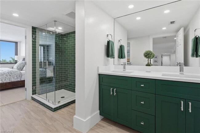 Building Photo - 5601 Turtle Bay Dr