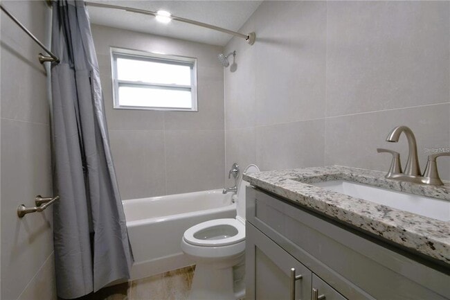 Building Photo - 450 Obispo Ave