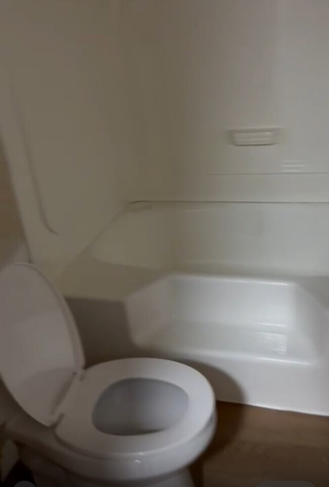 Building Photo - 76 County Rd 2292