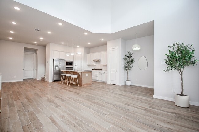 Building Photo - 16635 Bristol Steel Ln