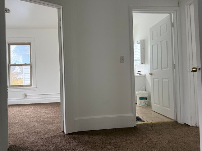 Building Photo - AMINA LLC