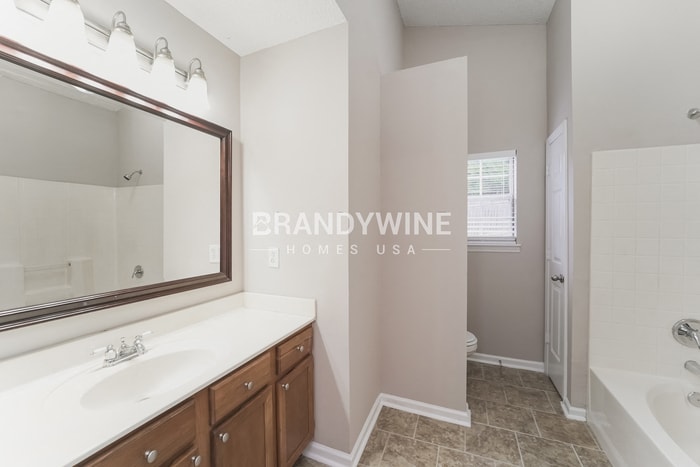 Building Photo - 5831 Silver Eagle Dr