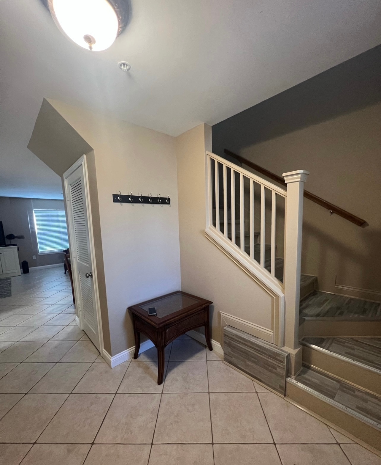 Building Photo - 1517 Regency Rd