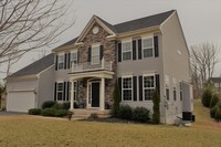 Building Photo - COMING SOON! 5 Bedroom, 3.5 Bath Colonial ...
