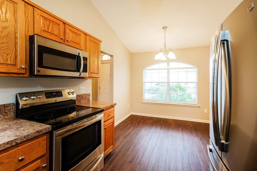 Building Photo - 3095 Seth Dr