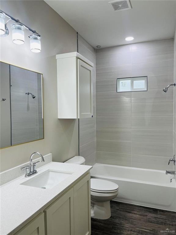 Building Photo - 1300 W Sucre Dr