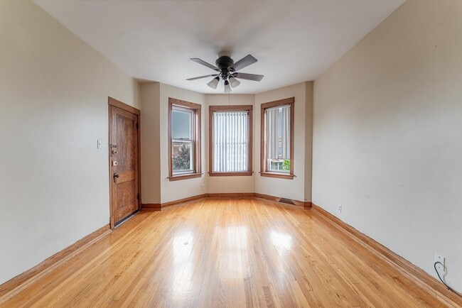 Building Photo - 2104 S 49th Ave