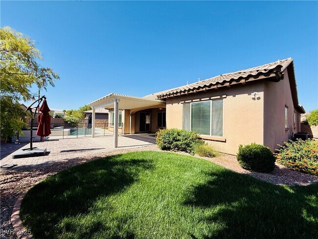 Building Photo - 7404 Eggshell Dr