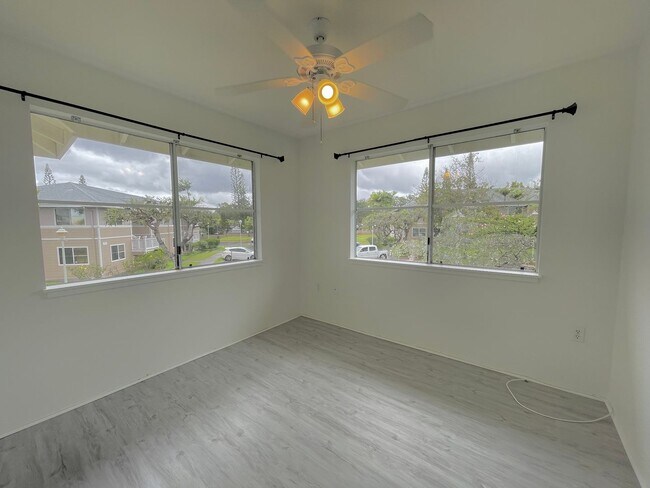 Building Photo - 95-1025 Kaapeha St #208