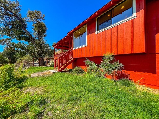 Building Photo - 4398 Atlas Peak Rd