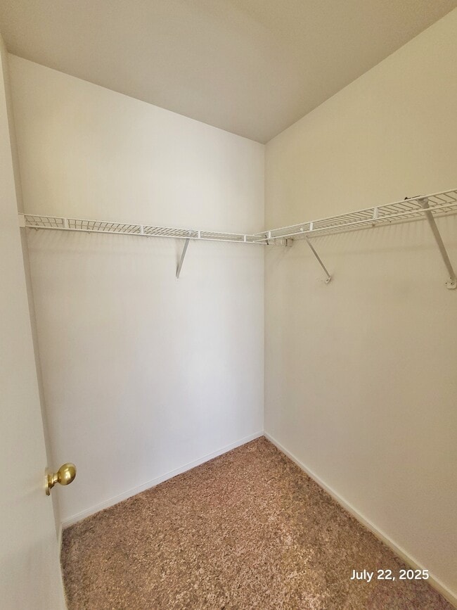 Building Photo - 2646 Cottonwillow St