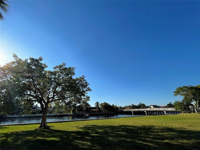 Building Photo - 851 Three Islands Blvd