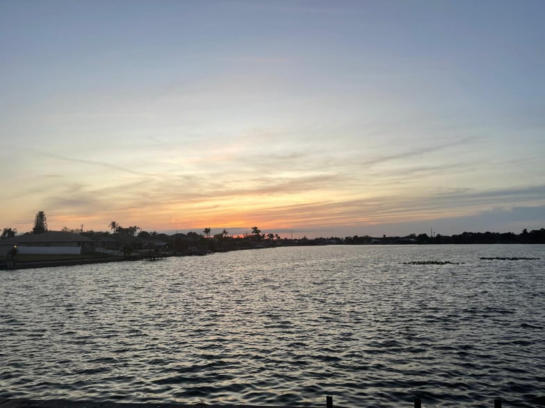 Building Photo - 546 SE 5th Ave