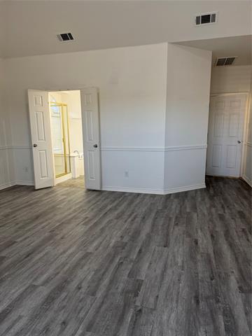 Building Photo - 5817 Mulvane Dr