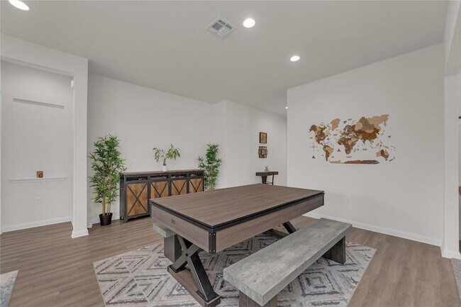 Building Photo - 10024 Dalliance Ln