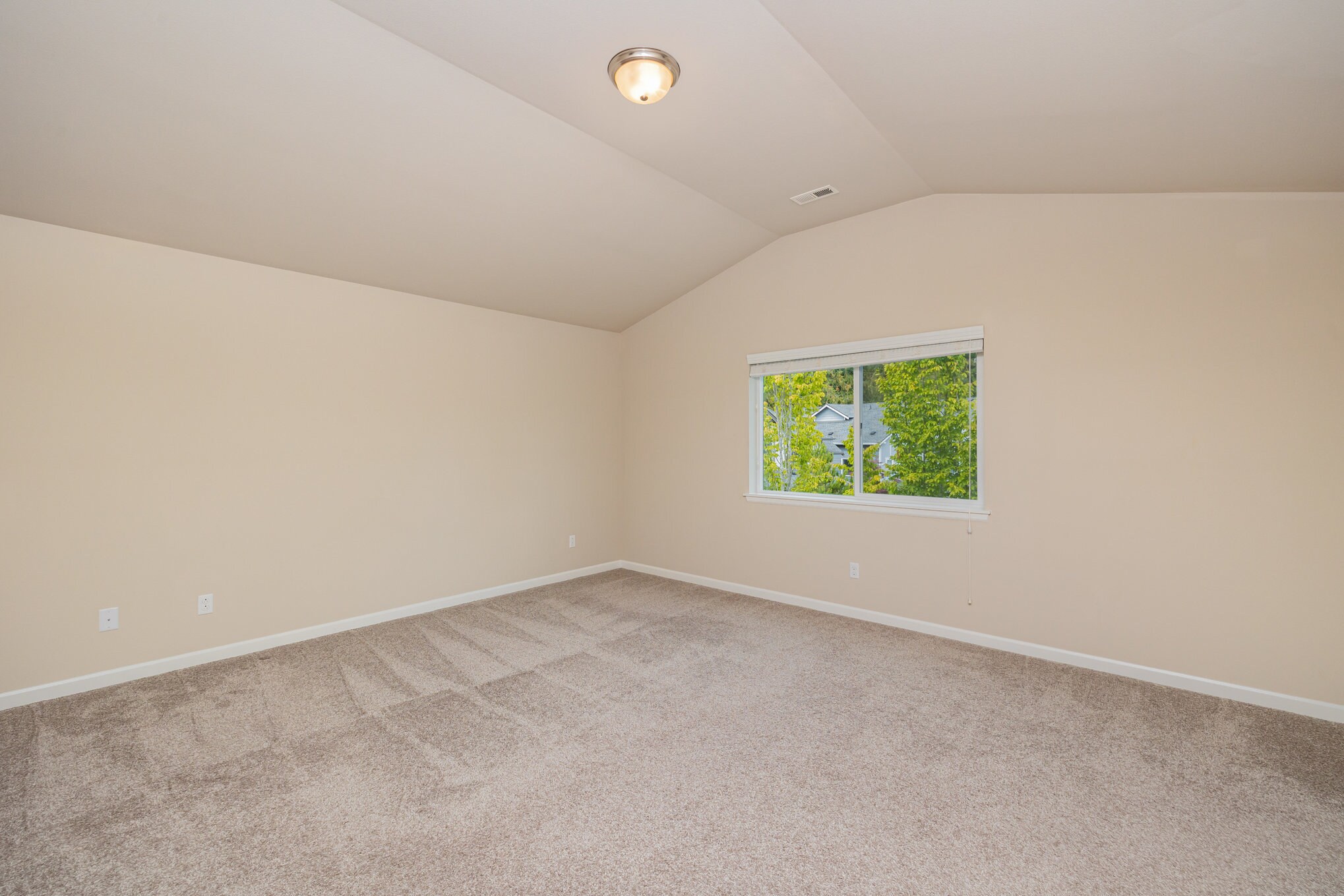 Building Photo - 7 159th Pl SE
