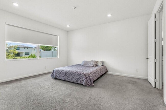 Building Photo - 19659 Rugged Trunk Trl