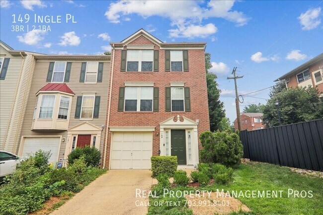 Building Photo - 149 Ingle Pl