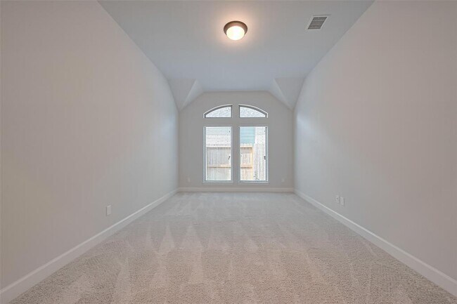 Building Photo - 29808 Breezy Pnes Lp