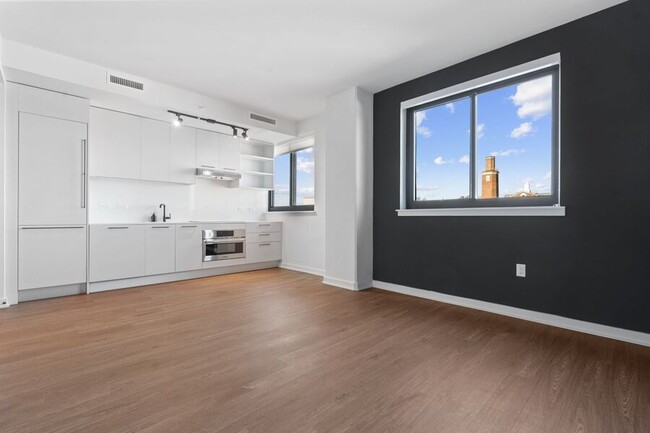 Building Photo - 1625 Eckington Pl NE