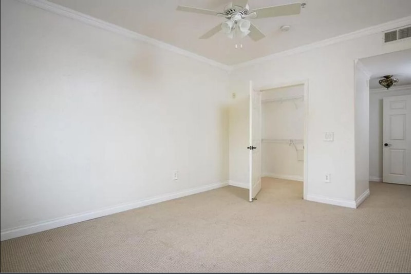 Building Photo - 7677 Mission Gorge Rd