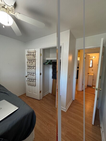 Building Photo - 2420 Ridge Rd