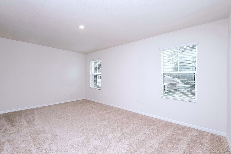 Building Photo - 12409 Pagoda Pl