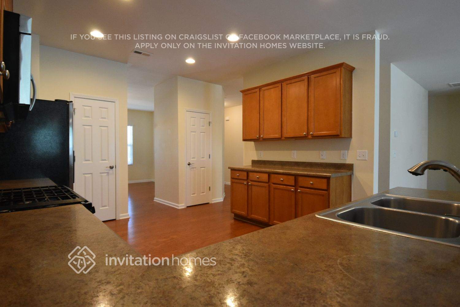 Building Photo - 3808 Althorp Drive